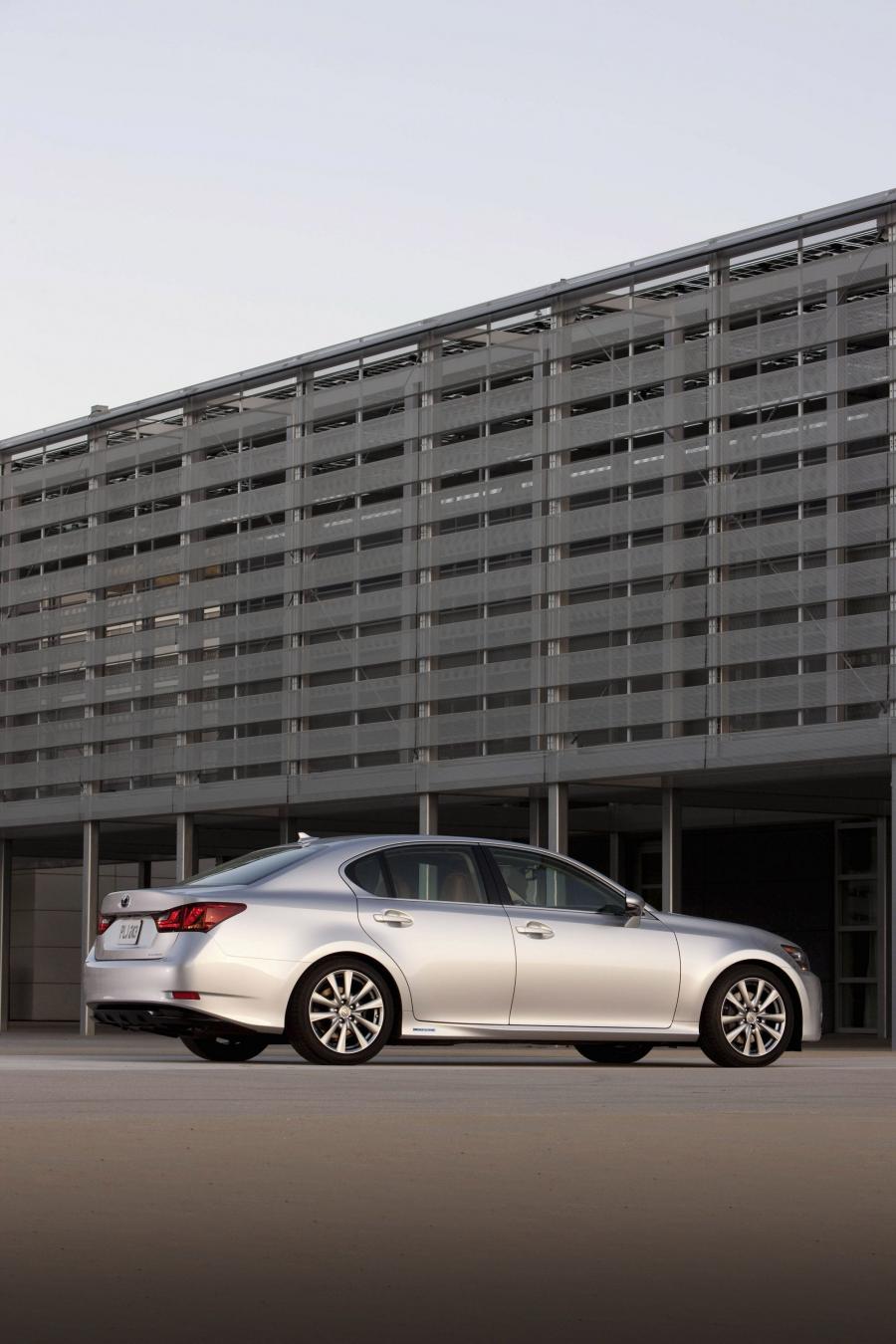  Lexus GS450h 2011 года  (фото 41 из 208)
